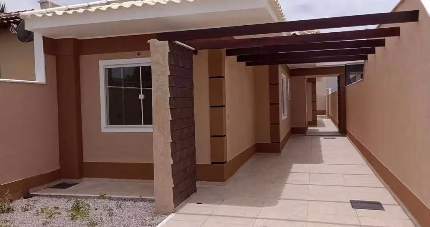 Excelente casa 3 quartos (1 suíte) fino acabamento com churrasqueira no jd. atlântico central prox. a praia