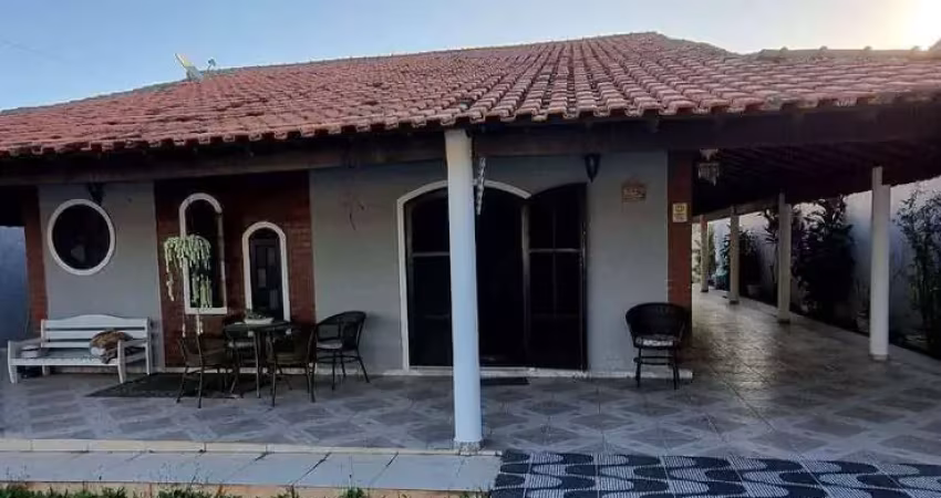 Excelente casa c/ 3 quartos à venda, 351 m² por r$ 950.000 - jardim atlântico - maricá/rj