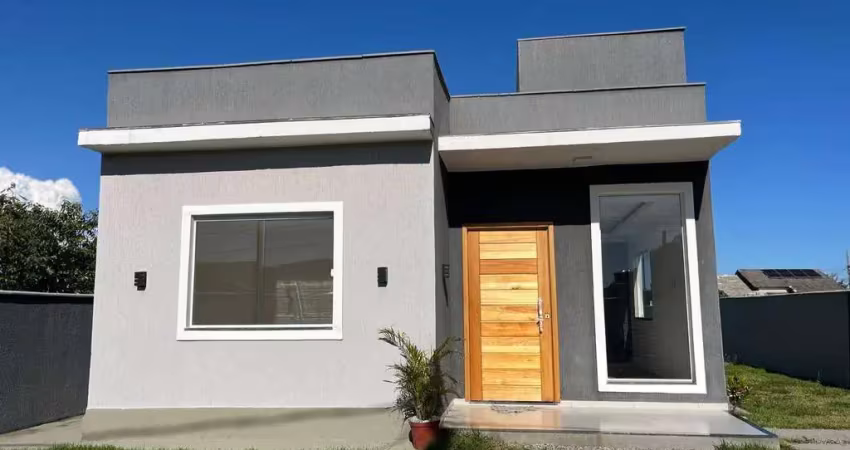 Excelente casa 2 quartos (1 suíte) terreno inteiro no jd. atlântico central