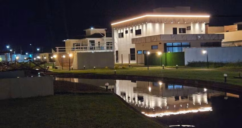 Maravilhosa Casa Alto Padrão com 4 quartos à venda, 323 m² por R$ 1.990.000 - Cajueiros (Itaipuaçu) - Maricá/RJ