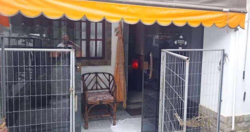 Casa a venda 2 Quartos  (1 suíte) no Jd. Atlãntico Oeste