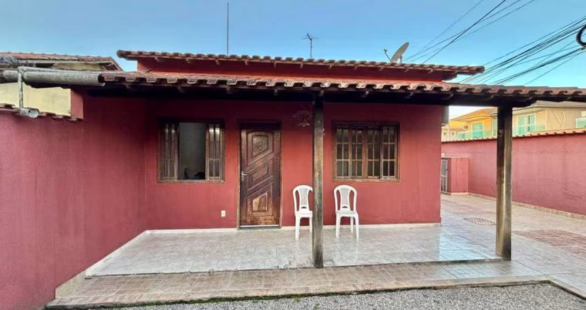Casa no centro do Barroco com 2  Quartos ( 1 suíte) e quintal - R$ 389.000,00 - Itaipuaçu