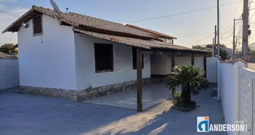Excelente casa 2 qtos (1suíte), churrasqueira, mumbuca