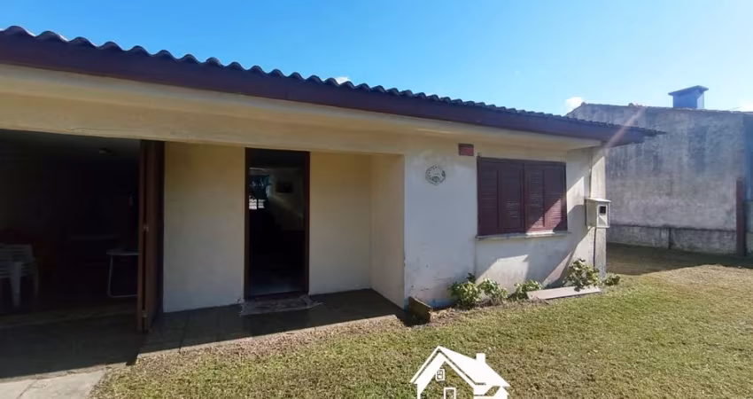 Encantadora Residência com 3 Dormitórios na Praia de Cidreira/RS