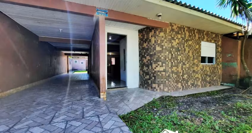 Casa com 2 dormitórios no bairro parque dos pinus em cidreira/rs