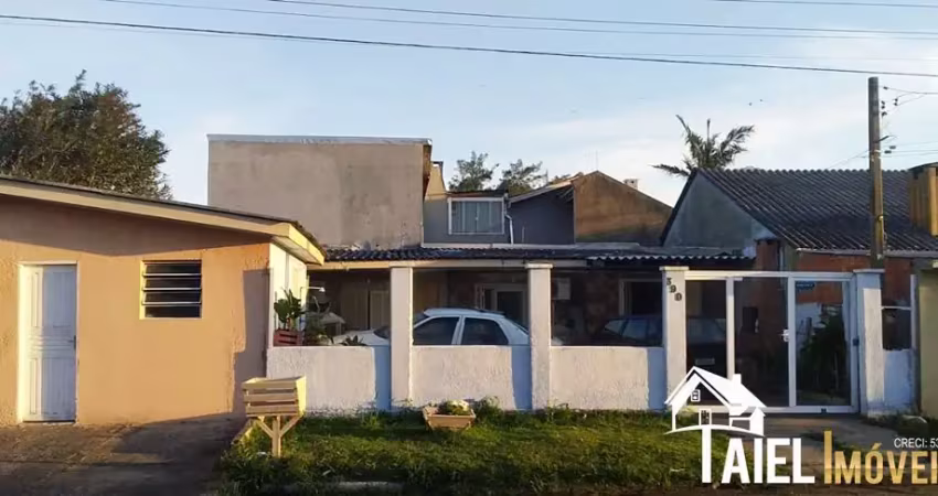 Casa com 3 dormitórios e kitnet individual no centro de cidreira/rs
