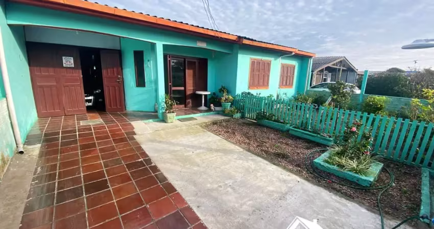 Excelente residência com anexo no centro da praia de cidreira/rs