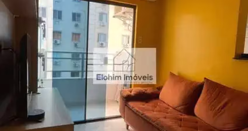 Apartamento à venda no bairro granja dos cavaleiros - macaé/rj