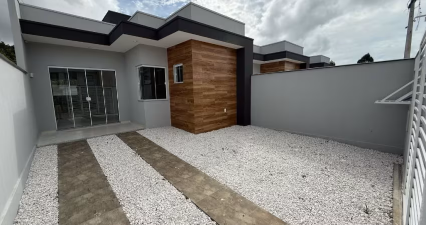 Oportunidade: Casa com 2 Dormitórios e Espaço Amplo em Itacolomi