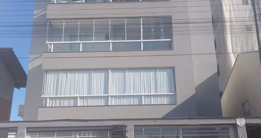 Aconchego Litorâneo: Apartamento Mobiliado em Balneário Piçarras