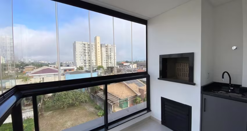 Apartamento mobiliado com suíte, próximo à praia em Balneário Piçarras!