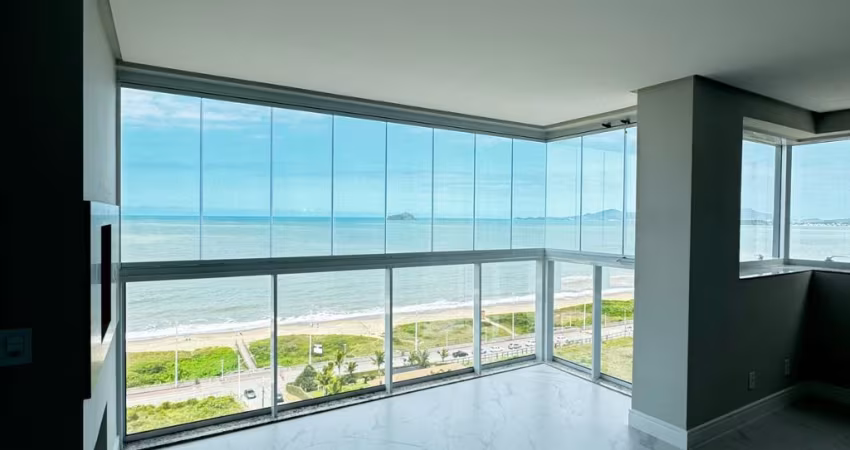 Sunset Tower: sofisticação e vista espetacular para o mar!