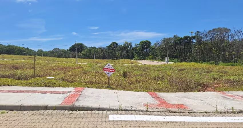 Terreno de 300m² em loteamento residencial em Balneário Piçarras!