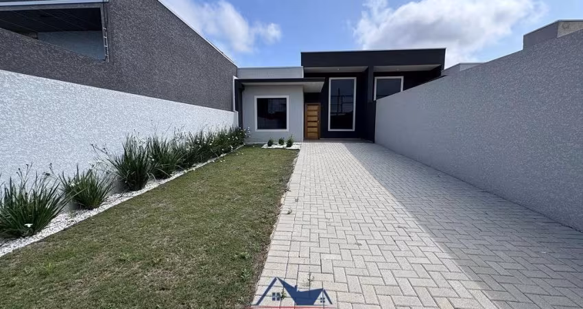 CASA NOVA COM ESPAÇO PARA ATE 4 VEICULOS