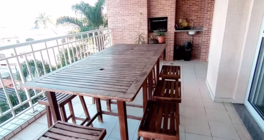 Belo apartamento  de 03 quartos,  sendo 01 suíte, 02 vagas fixas, rua evangelina!
