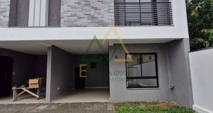 Casa em condomínio fechado com 3 quartos à venda no Uberaba, Curitiba 