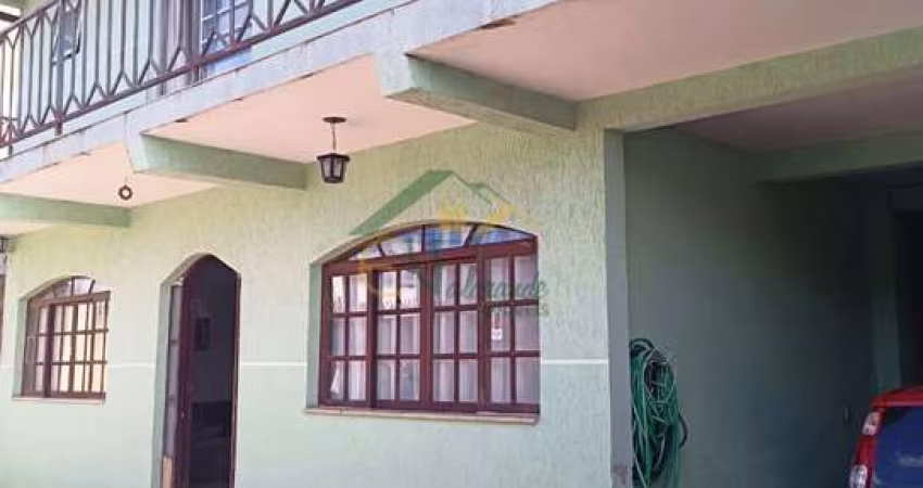 Casa Sobrado Padrão em Pinhais