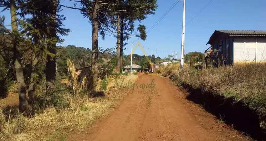 Terreno à venda no Vila Maria Augusta, Cantagalo 