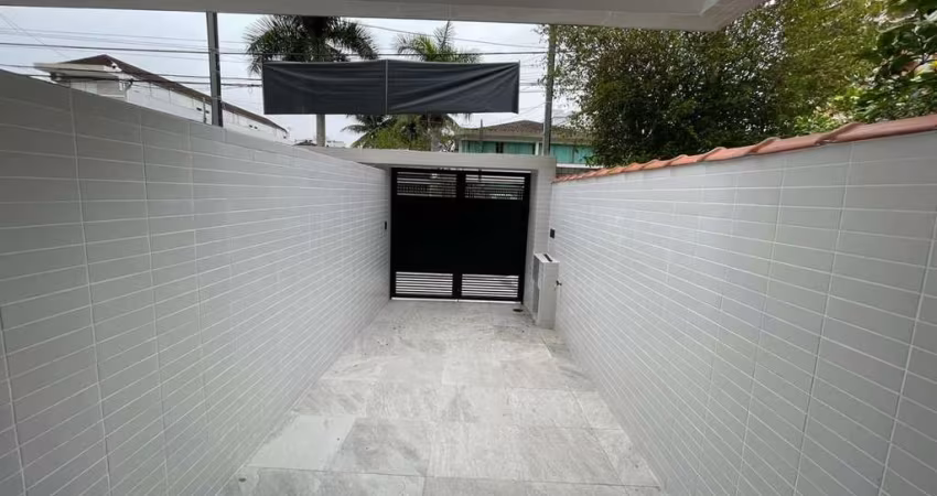 Sobrado para Venda em Santos, Marapé, 3 dormitórios, 1 suíte, 3 banheiros, 2 vagas