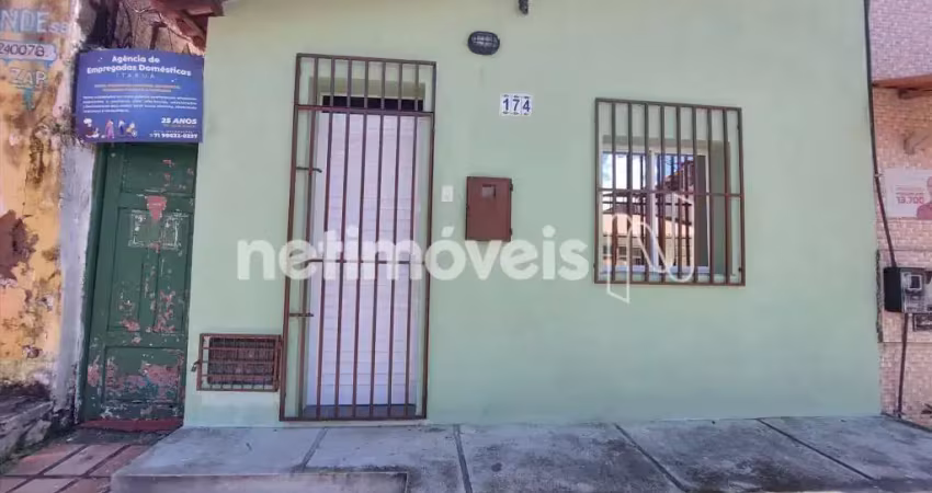 Casa com 2 quartos para alugar na Rua Manoel Lisboa, Itapuã, Salvador