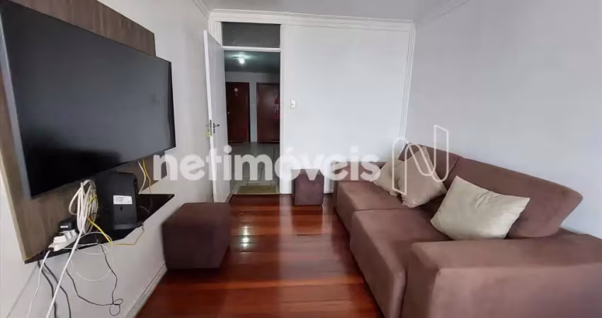 Apartamento com 3 quartos para alugar na Rua Piauí, 661, Pituba, Salvador