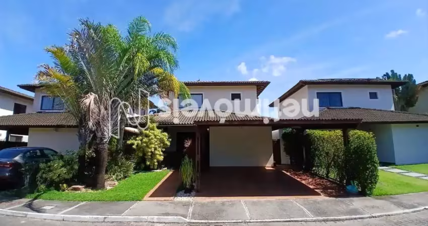 Casa em condomínio fechado com 4 quartos para alugar na Avenida Orlando Gomes, 2596, Piatã, Salvador
