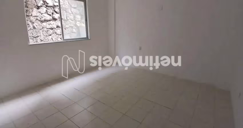 Apartamento com 2 quartos para alugar na Rua Archibaldo Baleeiro, 180, Rio Vermelho, Salvador