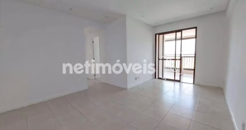 Apartamento com 3 quartos para alugar na Rua da Gratidão, 232, Piatã, Salvador