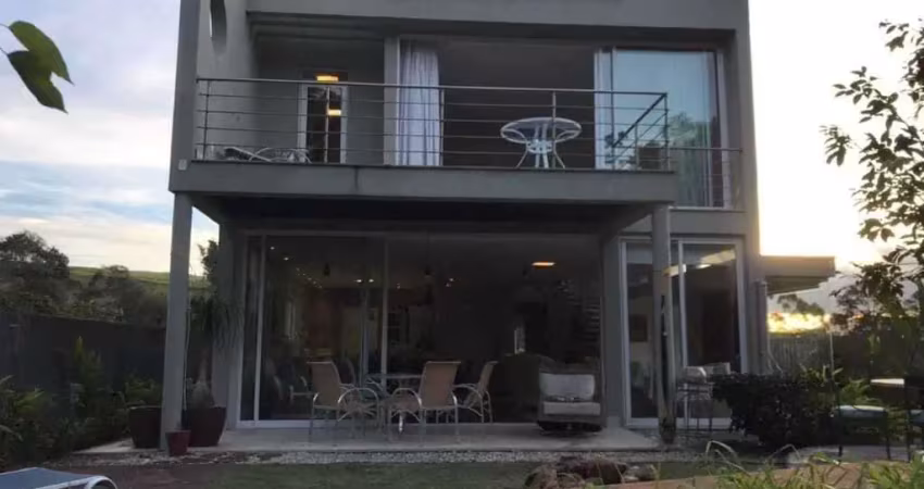 Casa com 4 quartos à venda no Jardim São Pedro, Mogi das Cruzes 