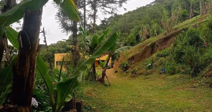 Sítio à venda em Mogi das Cruzes/SP