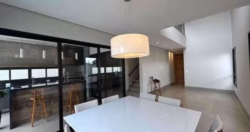 Casa com 3 quartos para alugar no Fazenda Rodeio, Mogi das Cruzes 