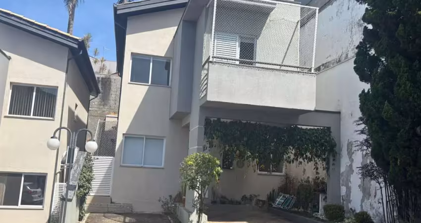 Casa em condomínio fechado com 3 quartos à venda na Vila Oliveira, Mogi das Cruzes 