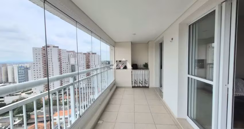 Apartamento ensolarado em andar alto com 3 suítes à venda no água verde