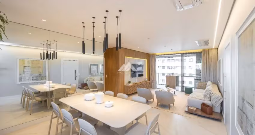 COBERTURA DÚPLEX DECORADA 3 suítes - 198m² - 3 vagas - BATEL