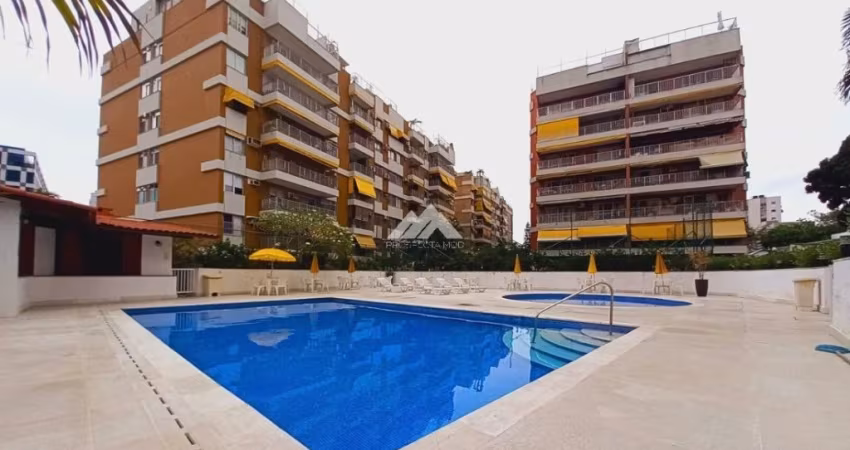 Apartamento à Venda em Condomínio Clube no Jardim Botânico