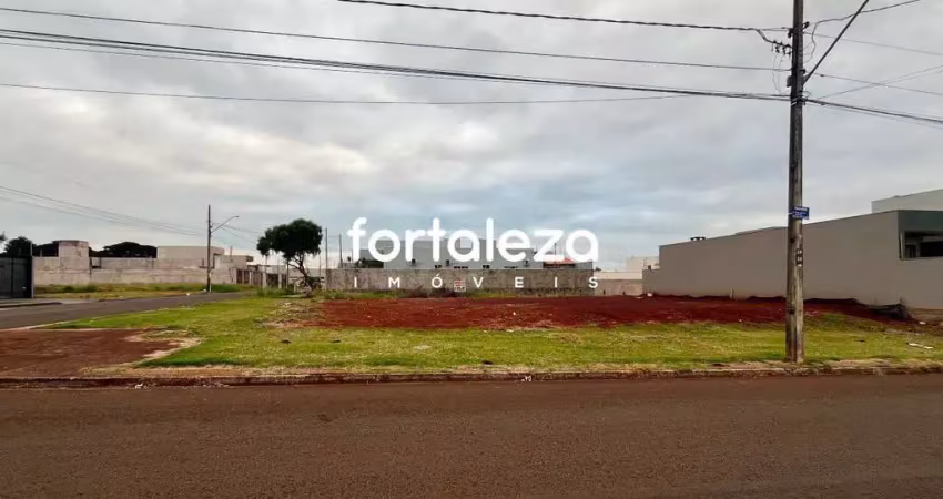 Terreno à venda na Rua Pioneiro Izidoro Pereira da Fonseca, Bom Jardim, Maringá