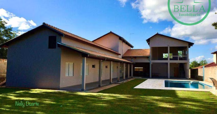Chácara com 400m² em terreno de 1000m² com 3 suítes em Tatuí