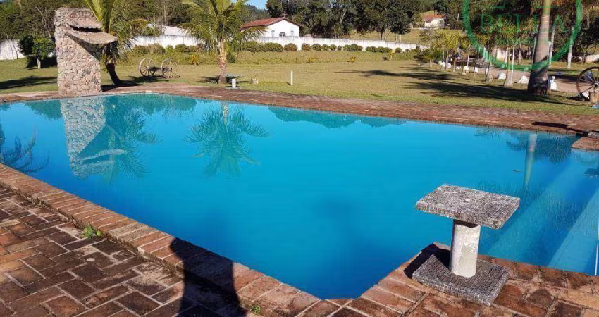 Sítio com 4 dormitórios à venda, 300000 m² por R$ 2.680.000,00 - Maracanã - Jarinu/SP