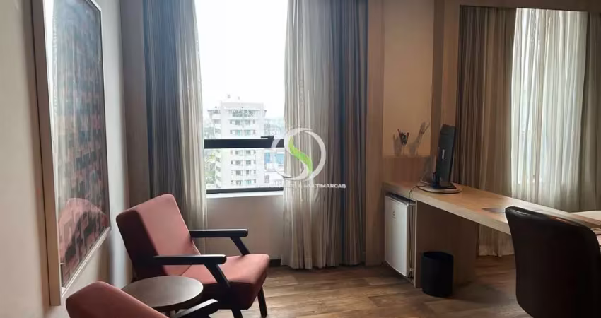 HOTEL INTERCITY MANAUS - Flat Mobiliado para Locação em Adrianópolis – R$ 4.000 com Taxas Inclusas!