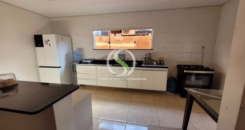 Imóvel Comercial e Residencial à Venda em Adrianópolis – Manaus/AM