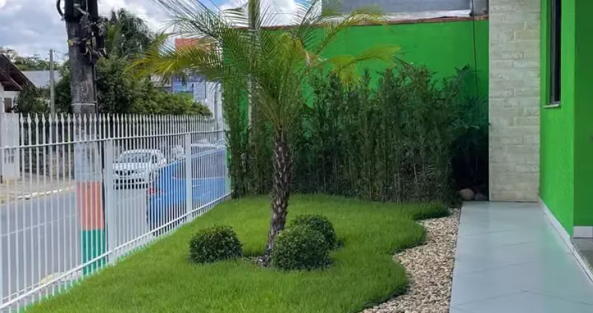 Casa comercial para locação anual no centro de camboriú