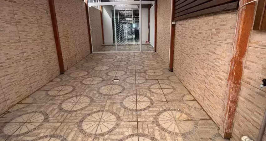 Sobrado para locação anual mobiliado no bairro rio pequeno