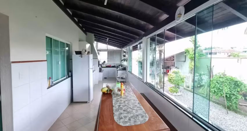 Casa com 4 quartos à venda no Centro, Camboriú 