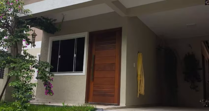 Casa com 3 quartos à venda no Forquilhas, São José 
