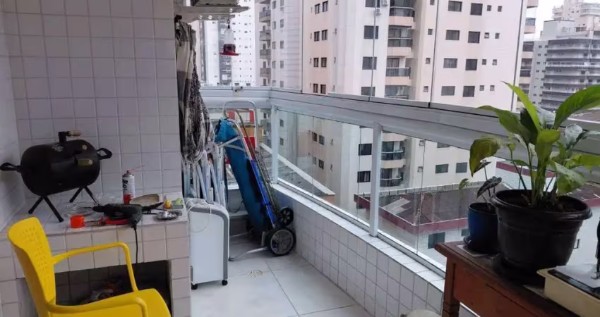 Apartamento de dois dormitórios, com 1 suíte, vista mar , na tupi.