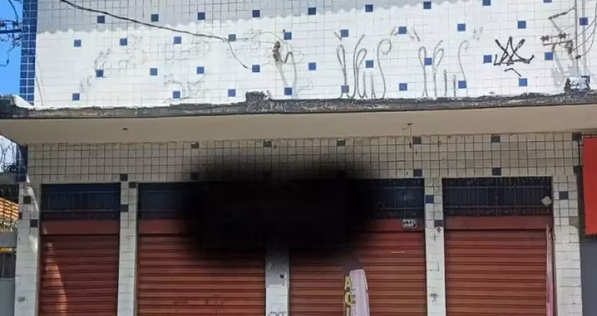 Ponto comercial para alugar na Rua Magalhães Couto, 333, Méier, Rio de Janeiro