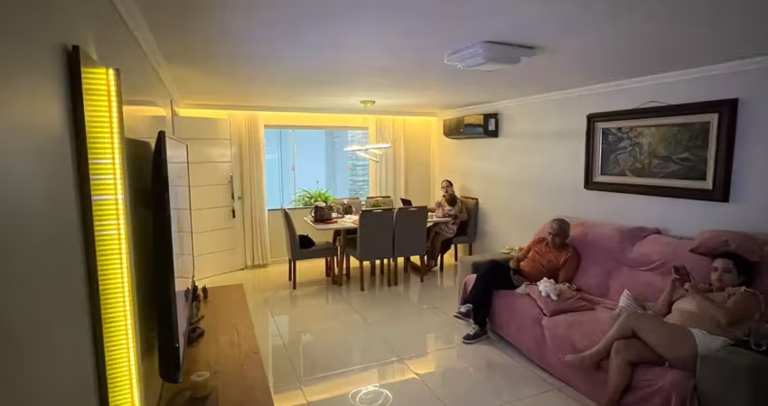 Linda casa 4 quartos (2 suítes) 2 vagas garagem barra de são joão