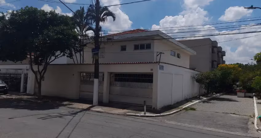 CASA LINDO SOBRADO INTERLAGOS