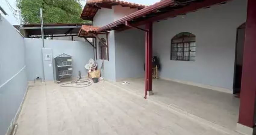 Casa com 4 quartos à venda na Vista Chinesa, --, Tijuca, Contagem