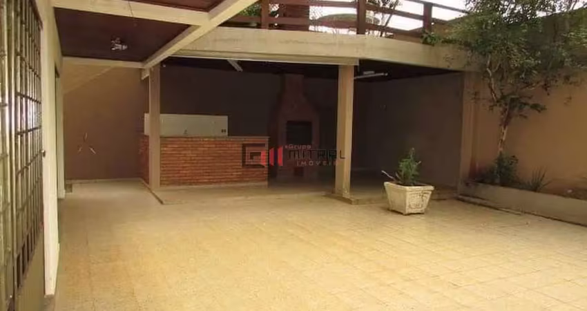 Casa assobradada,  de arquitetura contemporanea, com quatro dormitorios, varanda gourmet,  quebec,